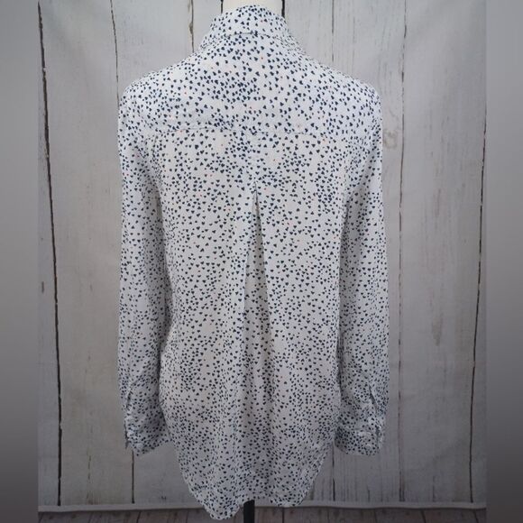 ‼️final must bundle‼️ Heart Women’s Viscose Shirt Button Down - Picture 8 of 8